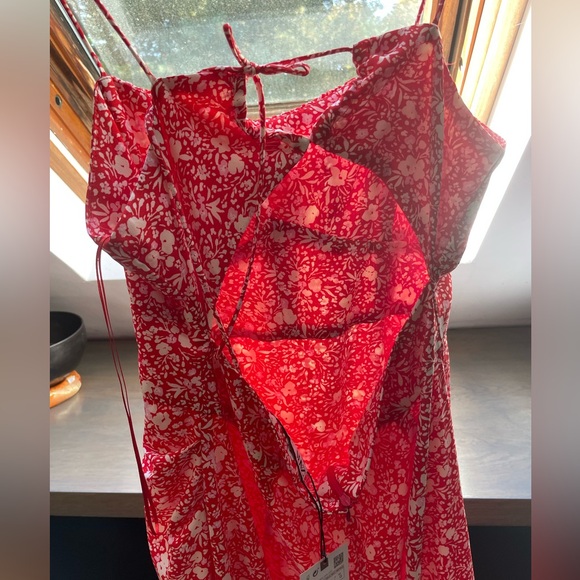 Zara dress - Picture 4 of 9